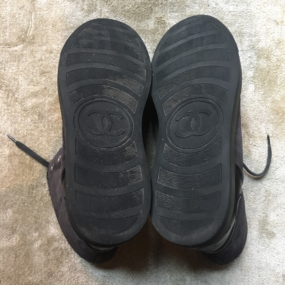 CHANEL - Men’s tweed high top sneaker boot, 10 - Picture 2 of 5